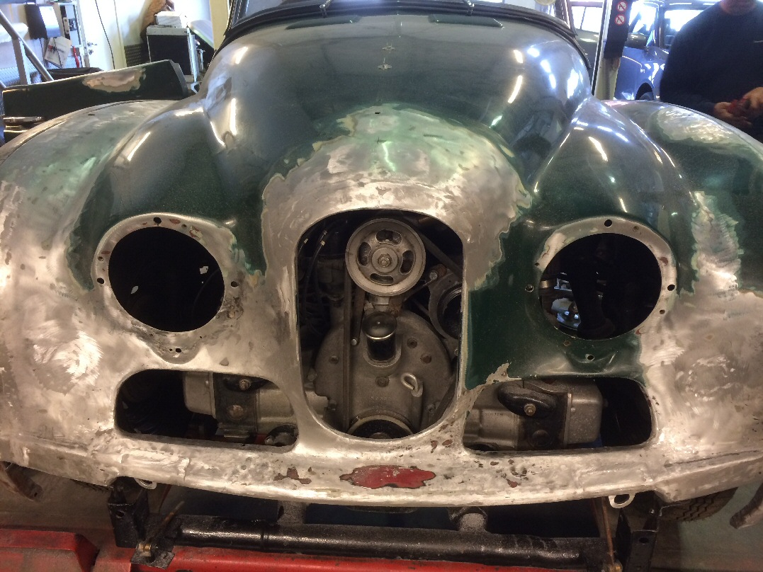 Jowett Jupiter bonnet being restored